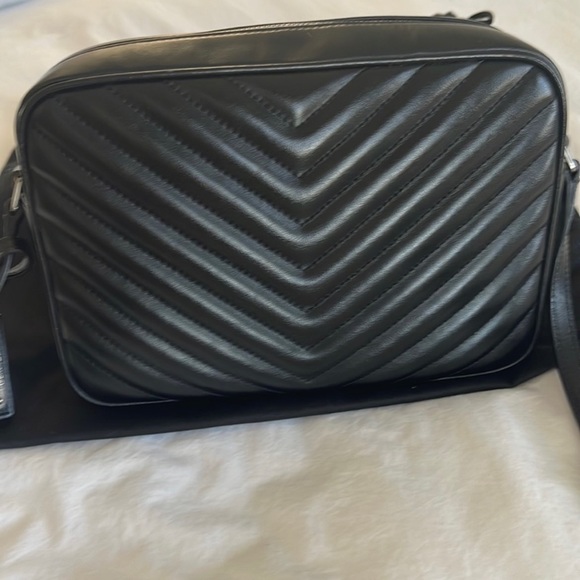 YSL Saint Laurent Lou Camera Bag - Picture 2 of 9